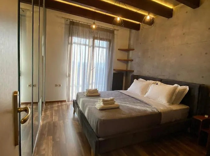 The Grey * Βόλος